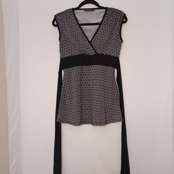 Women's Kiabi Woman Black & White Tie Waist Sleeveless Blouse Size 38/40 - Picture 1 of 12